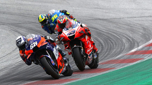 MotoGP: Histórico triunfo de Oliveira