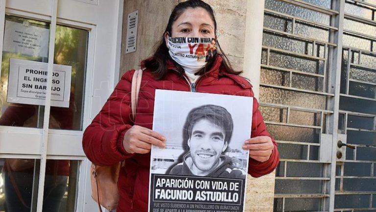 El presidente se reúne con Cristina Castro, madre de Facundo Astudillo