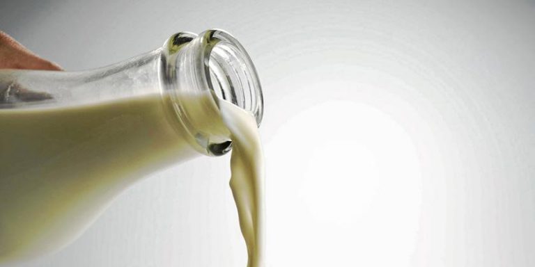 “Podría faltar leche”: alerta láctea en Argentina