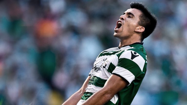 Sevilla: Se despidió Banega, pero llegó Acuña