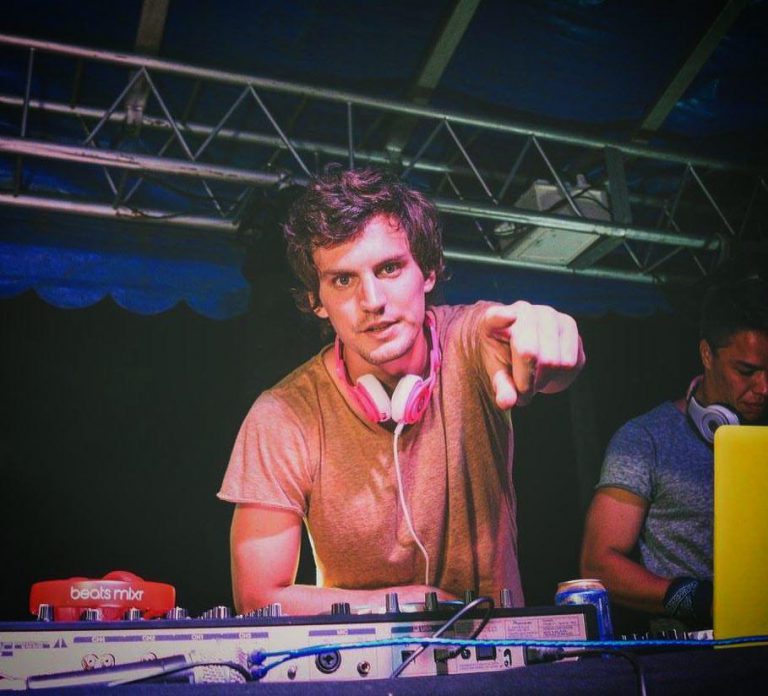 Un DJ norteño entre los 30 mejores del país