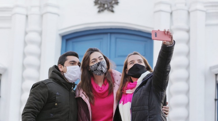 Hay 3.072 infectados tucumanos que Nación aún no registra