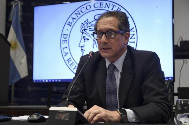 Nuevo impuesto al dólar: el anuncio del Banco Central