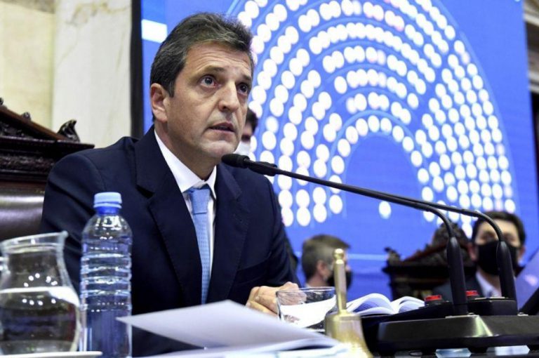 Massa revelo haber charlado con el Presidente sobre la suspensión de Ameri