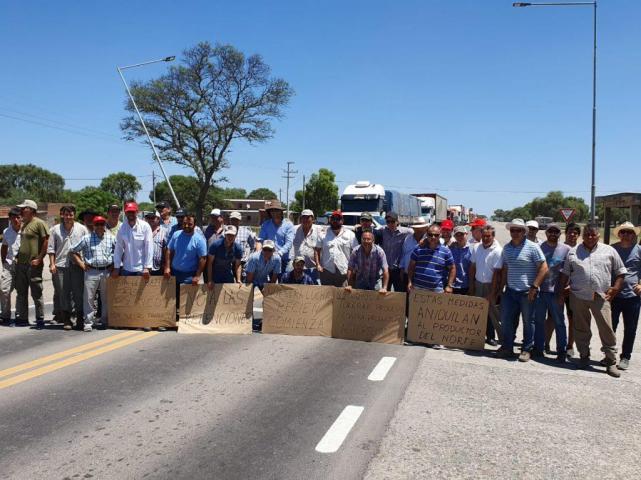 Protestas en el sector agrícola: «El conflicto de los productores tucumanos es con Santiago»
