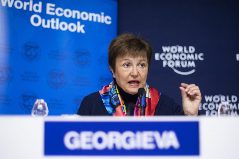 Según el FMI, la Argentina se enfrenta a «dramáticos desafíos»