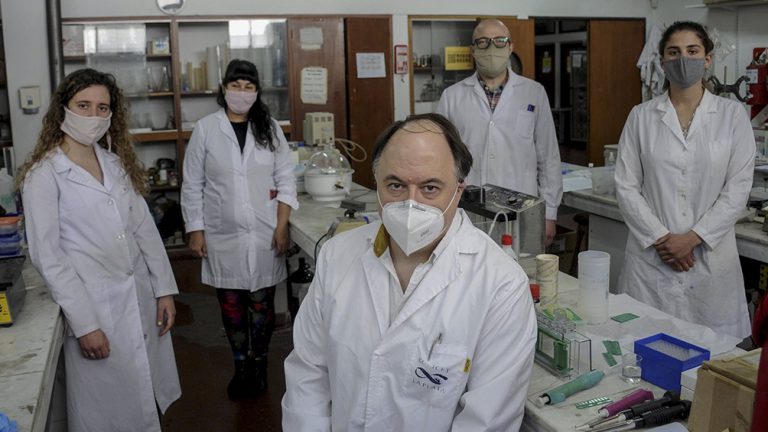 Quienes crearon el primer test que detecta Covid en cinco minutos lo destacaron como «ejemplo de soberanía nacional»