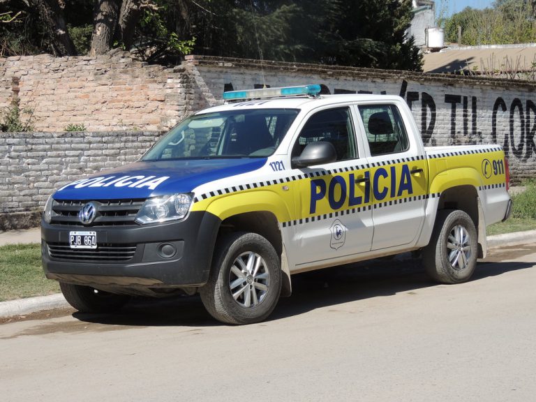 Asalto en Mendoza y Avenida América: abren sumario al policía defensor
