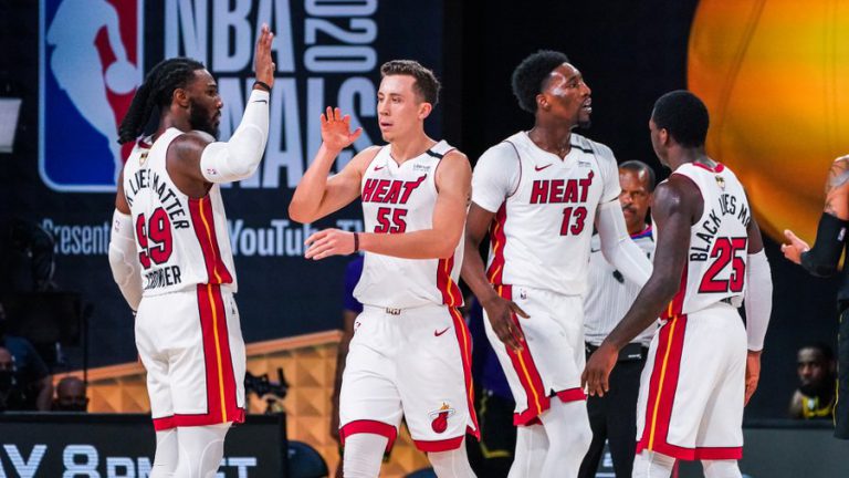 Miami le ganó a Los Lakers y alarga por dos juegos más la definición