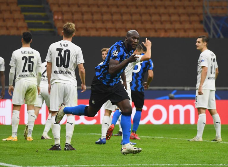 Inter y Mönchengladbach igualaron 2 a 2