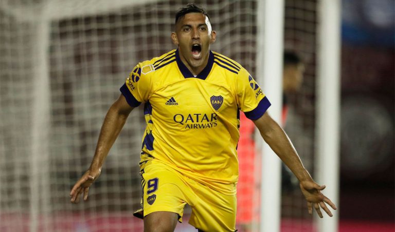 Boca consiguió el triunfo en su visita a Lanús