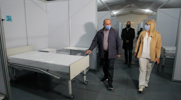Aseguran que el sistema sanitario todavía no colapsó en Tucumán: “Tenemos dos hospitales modulares desocupados”