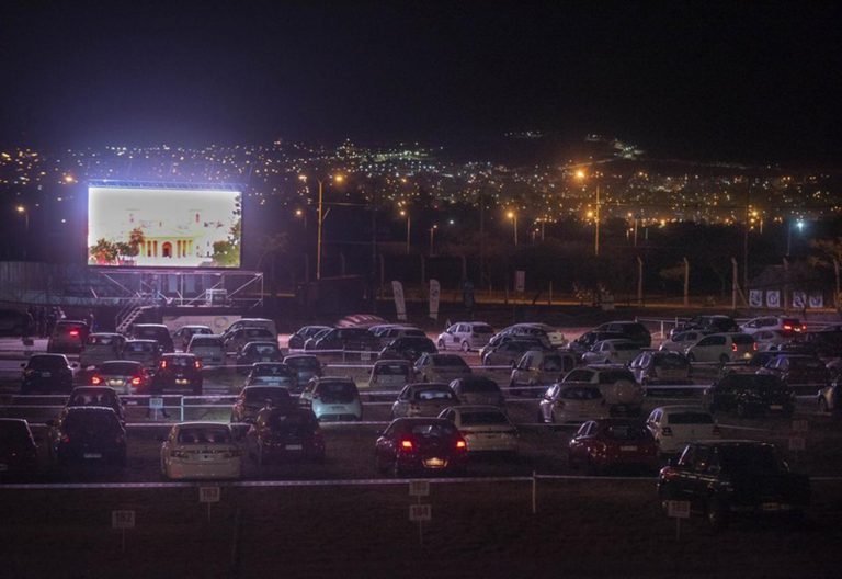Planta Permanente llega hoy al Autocine de Yerba Buena