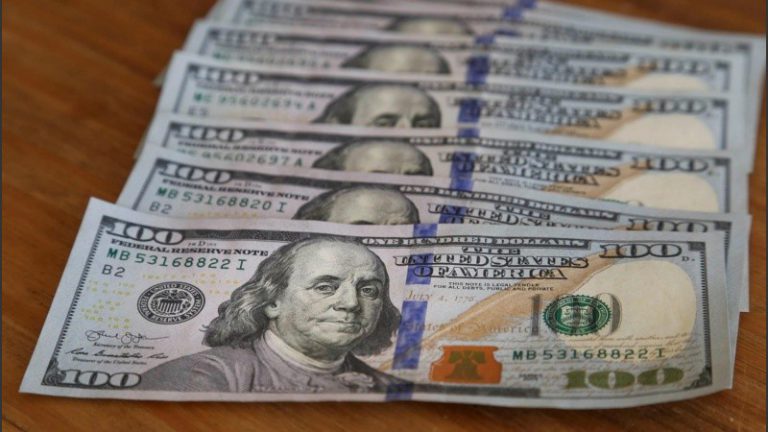 El dólar blue llegó a 190 pesos y el gobierno no reacciona