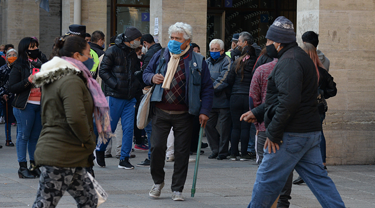 Plantean prohibir la circulación a partir de las 15 horas en los fin de semana