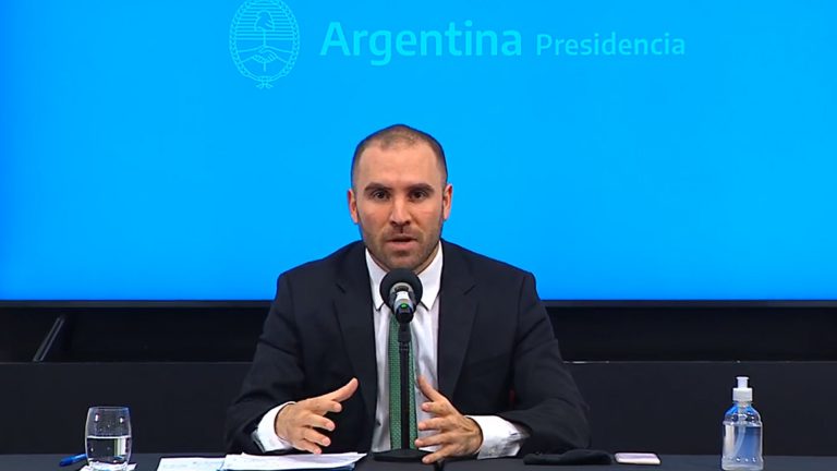 Medidas para la reactivación y para frenar al dólar
