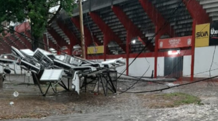 Fuertes vientos y granizo en Tucumán: daños en La Ciudadela