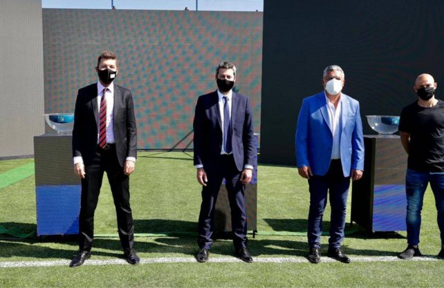 “La vuelta al futbol es un paso hacia la nueva normalidad” indicó Lammens