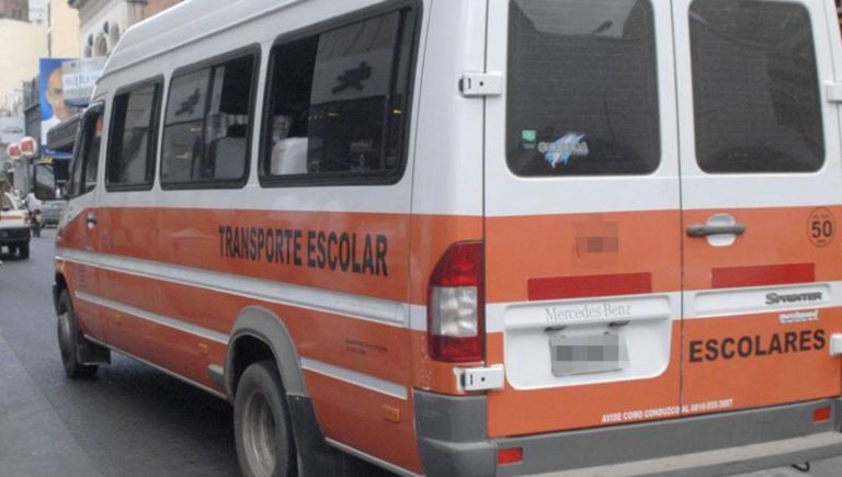 Analizan usar transportes escolares ante el paro de colectivos