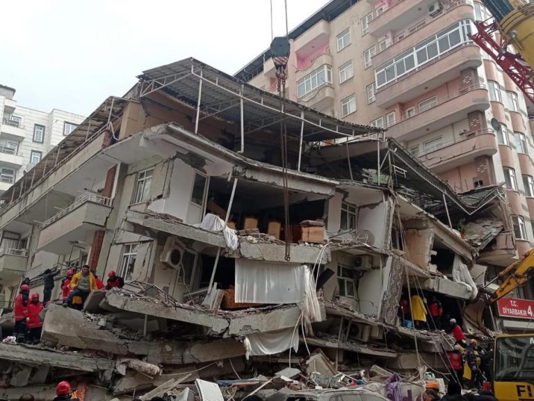 Otro sismo sacude a Turquía