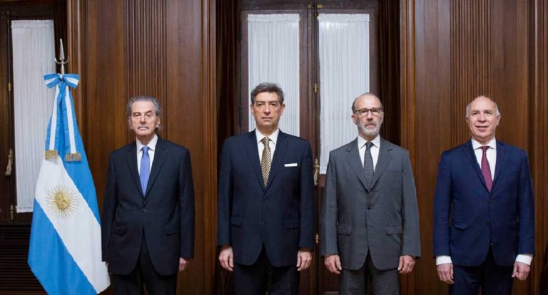 En Tucumán se suspendieron las elecciones provinciales previstas para el próximo domingo