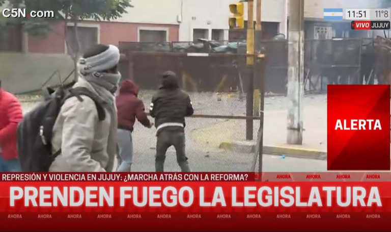 Hubo incidentes en Jujuy pero Morales logró la reforma constitucional y culpó al Kirchnerismo
