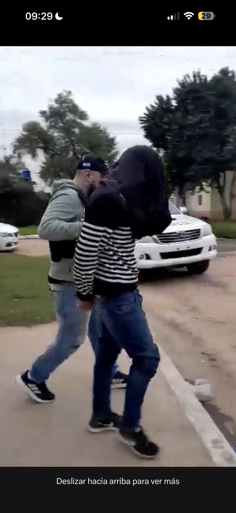 VIDEO: ”Tranquilo papi”, así se llevaron detenido a uno de los involucrados del robo en La Rioja al 700