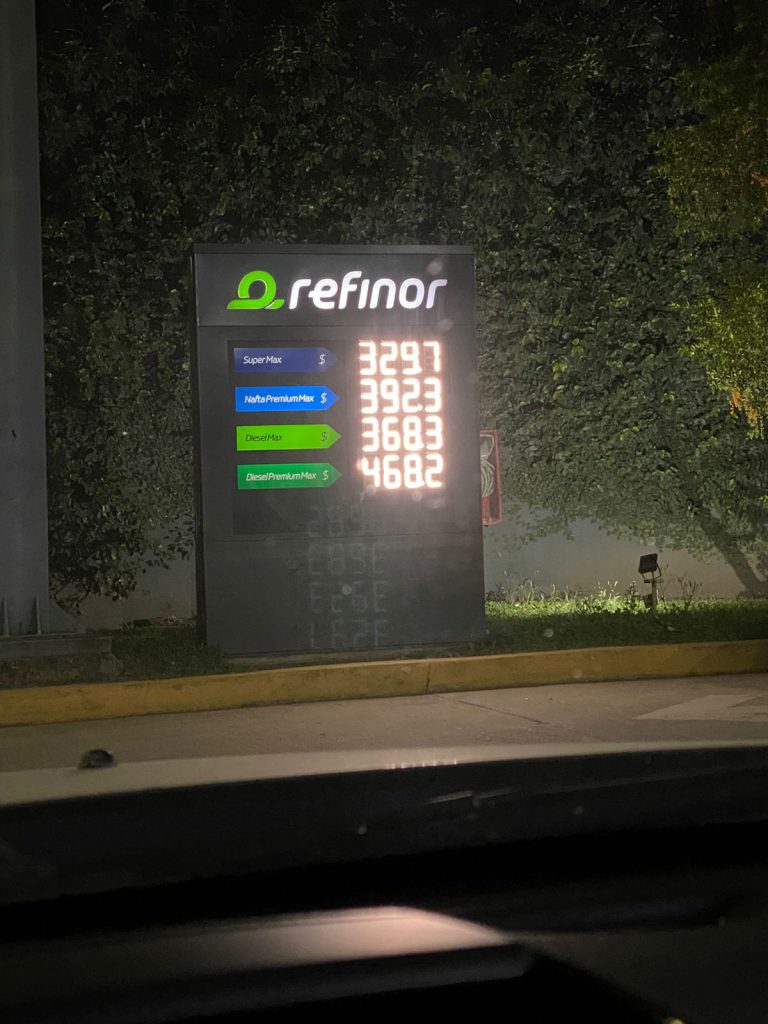 Sustancial suba de los combustibles en Tucumán: los precios de Shell, Refinor e YPF