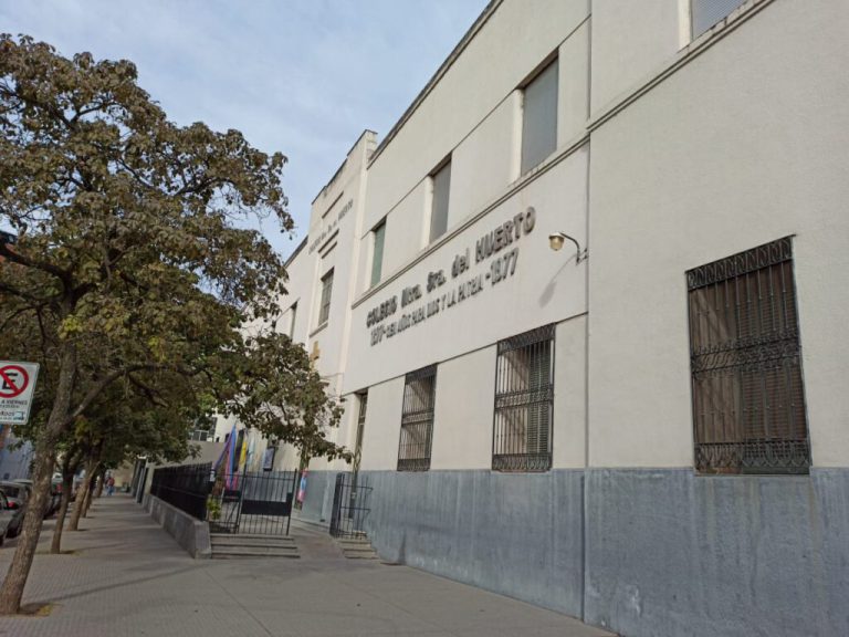 Efecto contagioso: tres colegios del microcentro con amenaza de bomba