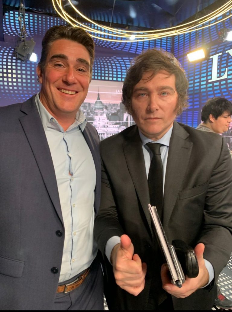 «No es tiempo de tibios»: el desafiante mensaje de Javier Iguacel, dirigente del PRO, al anunciar su apoyo a Milei