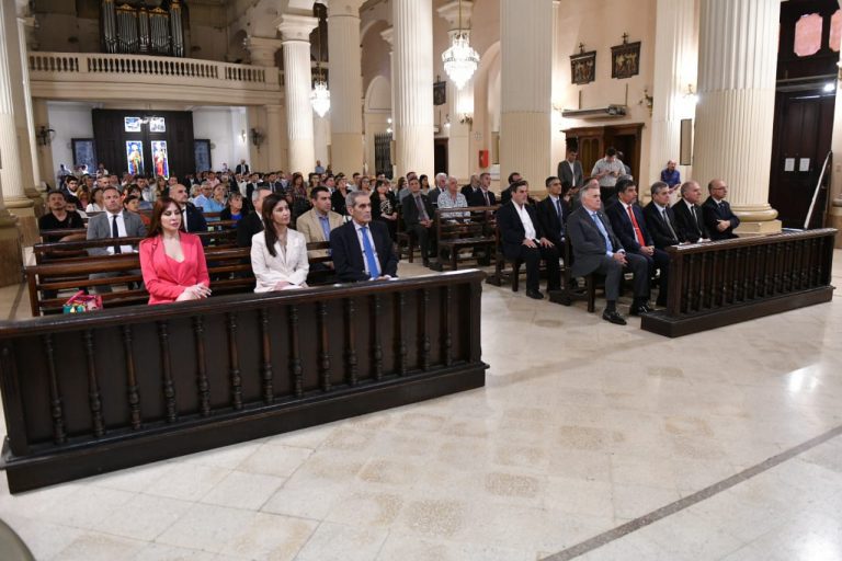 Una misa por el aniversario del Tribunal de Cuentas reunió a los políticos tucumanos