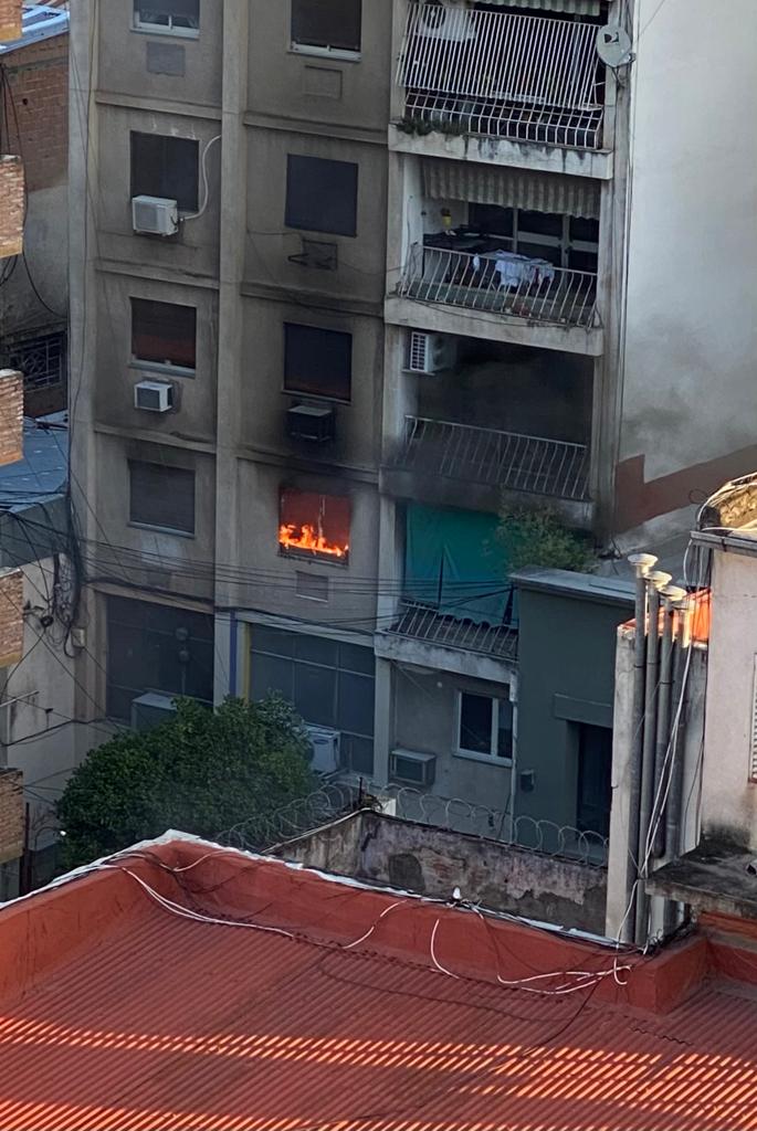 ¿Por qué se incendió el departamento en Mendoza al 300?