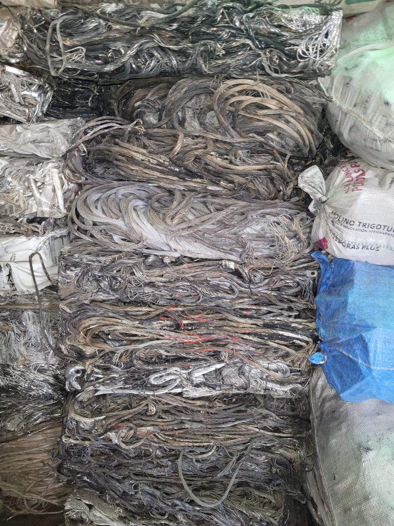 Buscan desbaratar el mercado negro de cobre