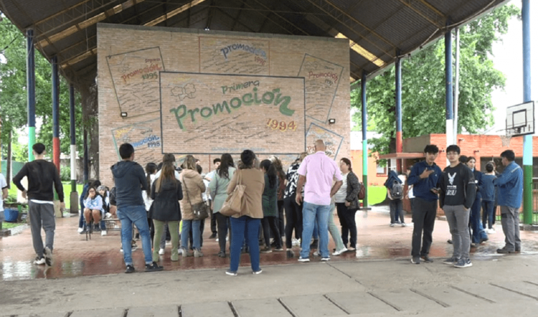 ¿Qué Colegio de Yerba Buena está por cerrar?
