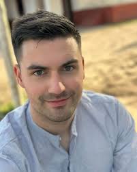 Influencer «yanqui» denuncia millonaria pauta publicitaria del municipio de Tucumán a medios locales