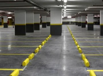 Tucumán pone fin a los carteles que liberaban a los comercios de responsabilidad por autos dañados en sus estacionamientos