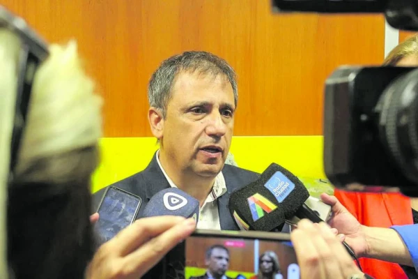 “No hay motivos para bajarse”: Pepe Seleme se aleja de LLA Tucumán, a días de las elecciones legislativas