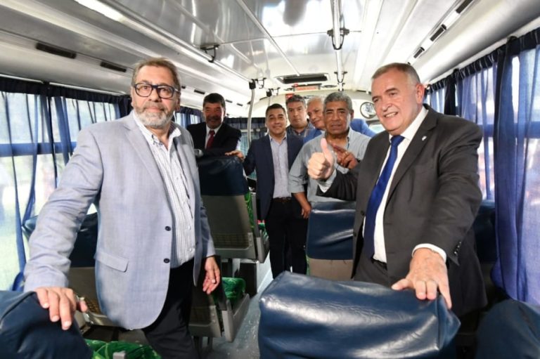 Subsidios de $4.900 millones: la Provincia inyecta fondos a AETAT en medio del conflicto del transporte