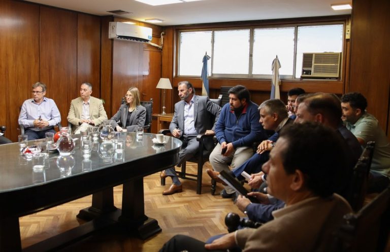 ¿Paro de colectivos hoy? Esta tarde se define el conflicto en la capital