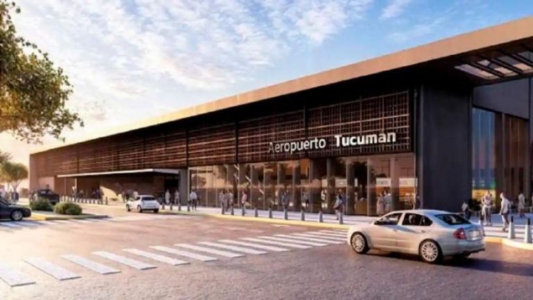 Jaldo inauguró la remodelación del Aeropuerto de Tucumán