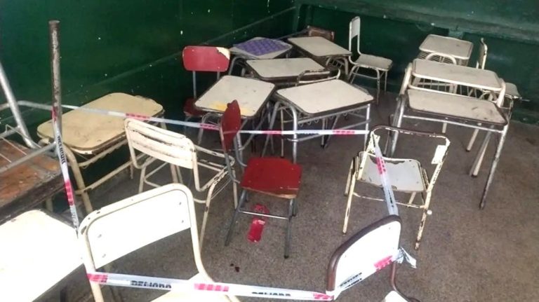 Estudiante de 13 años apuñalada por un compañero dentro de su escuela en Alderetes