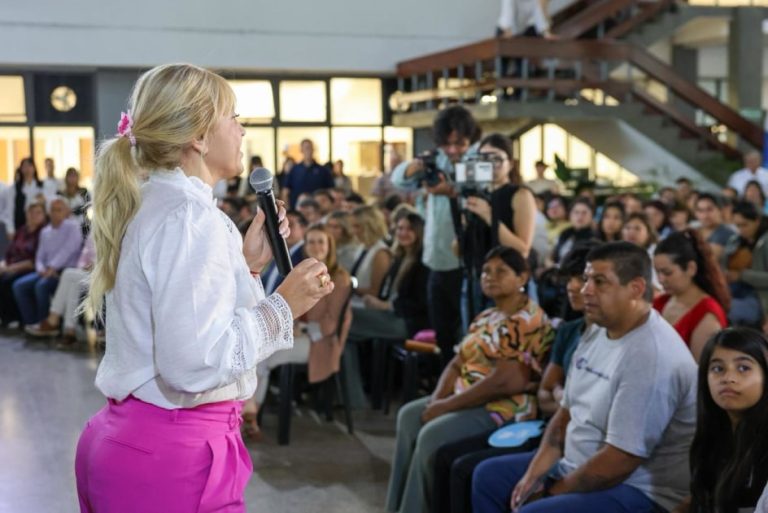 Chahla reconoce la competencia desleal en el transporte y pide ordenarla