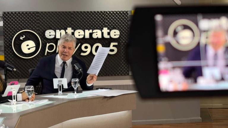 Contratado por Cisneros, llegó Fernando Burlando a Tucumán para «aniquilar» a Pirincho