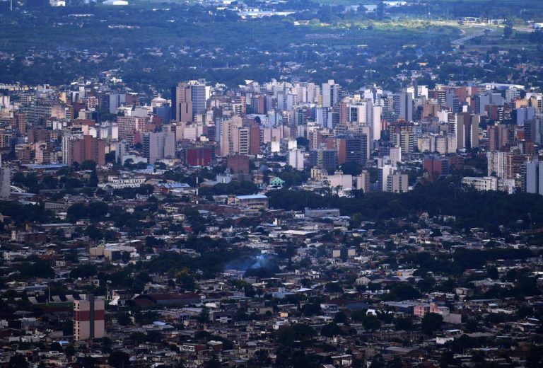 Con un decreto, el PE allana el camino para aumentos de impuestos en todas las propiedades de Tucumán