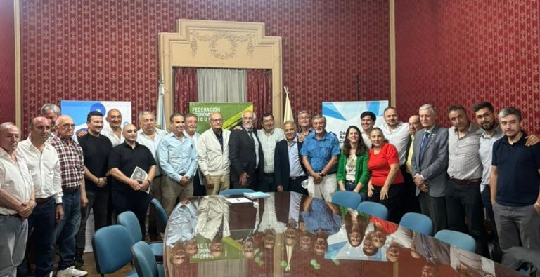 Héctor Viñuales reelecto por unanimidad en la Federación Económica de Tucumán