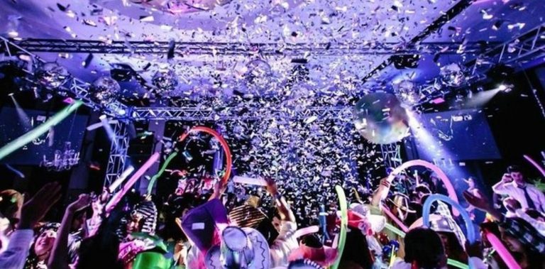 Otra madre denunciada por robar dinero de la fiesta de egresados del colegio