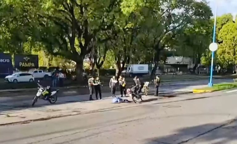 Pasajera de DiDi Moto muere atropellada por un colectivo cerca del Parque 9 de Julio