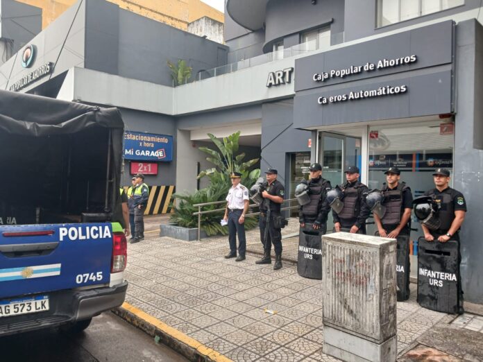 Sorpresivo allamaniento en medio de las fiestas por el crimen del contador en Aguilares