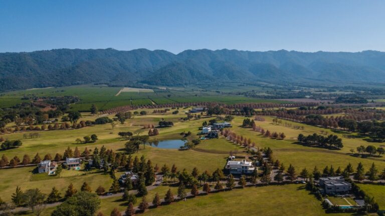 Juicio fiscal a countries y barrios cerrados: la Provincia ejecuta deudas de propietarios