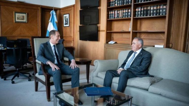 Alerta en Tucumán: la reforma laboral de Milei recortaría $51.682 millones en coparticipación para 2026